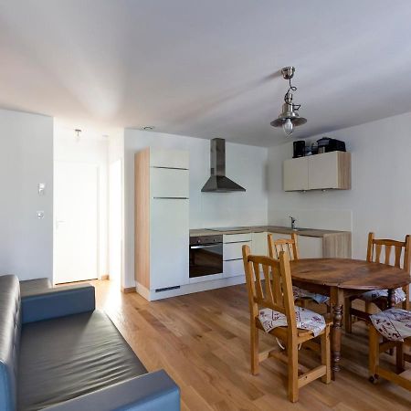 Appartement Neuf 2* Au Centre De Brides Avec Terrasse, Proche Telecabines Et Commerces - Fr-1-512-41 Eksteriør bilde